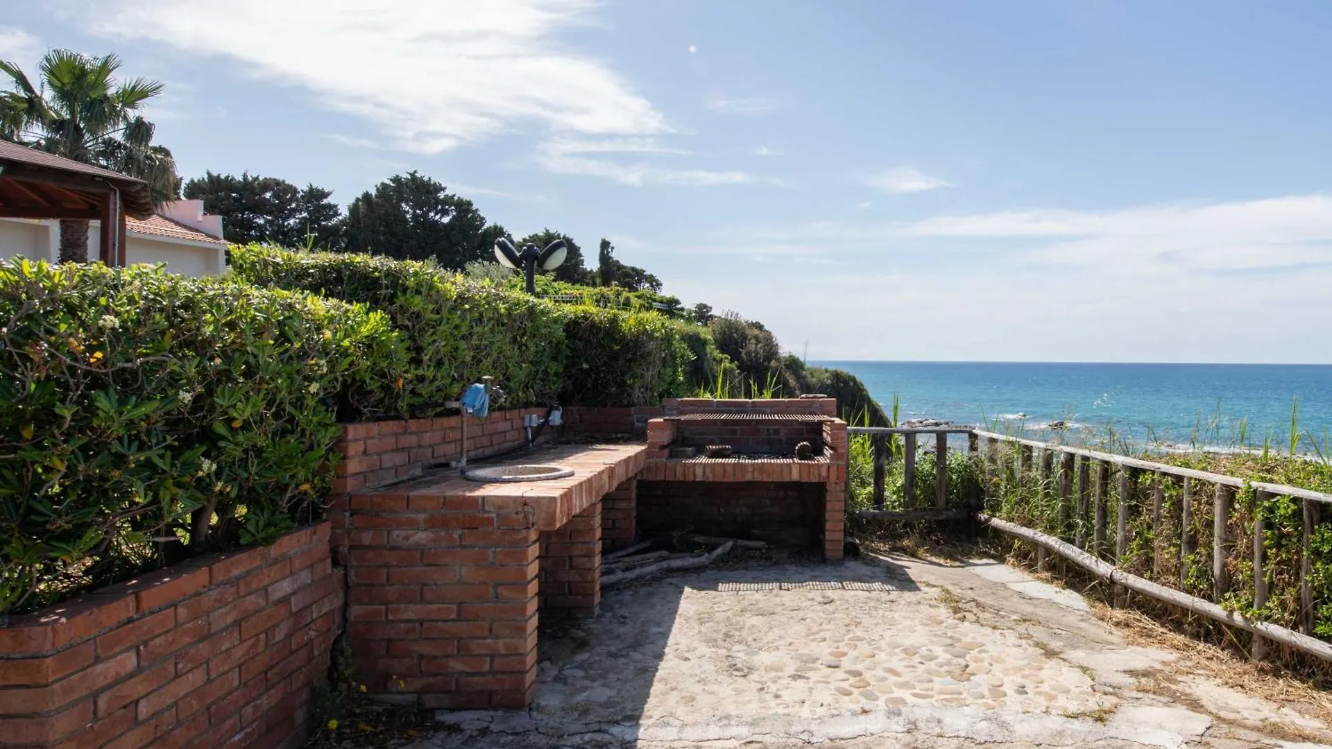 Villa Giulia Fronte Mare Con Spiaggia Privata Cefalù